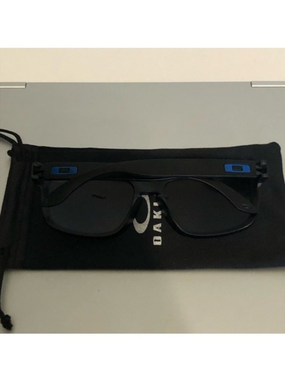Holbrook Oakley Blue Reflective Lenses 9102 - Picture 3 of 6